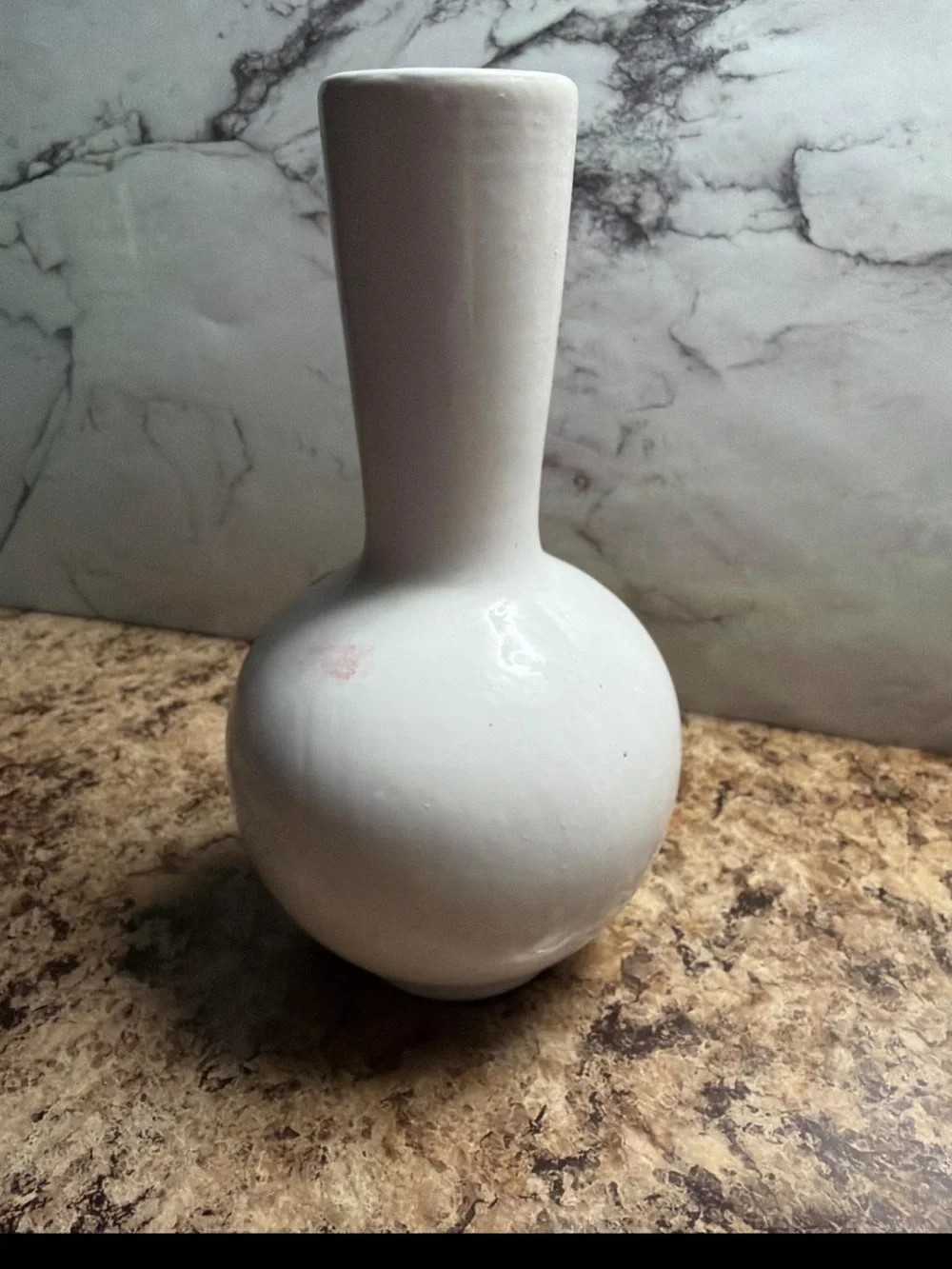 Floral Red Daisy Vase - Vintage - New - Hand Painted